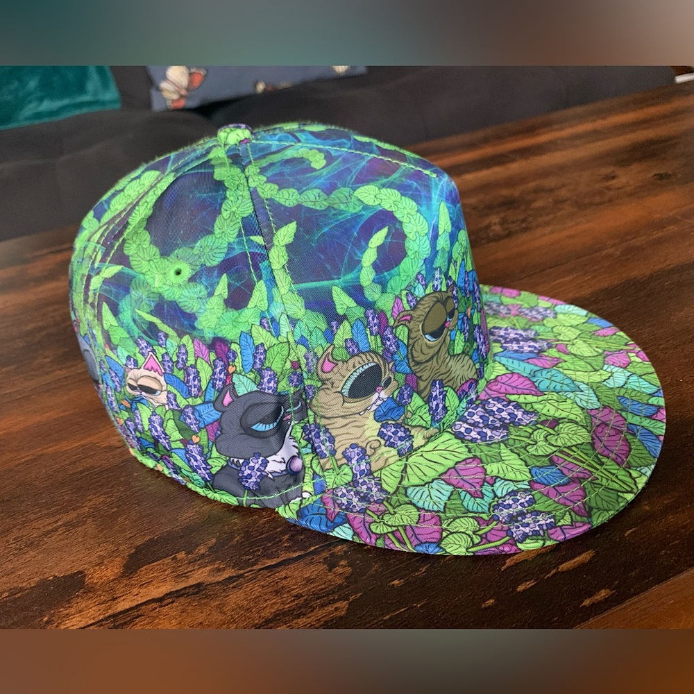 Trippy Acidwave Cat Fitted Hat, Psychedelic Cats in Lavender and Leaves